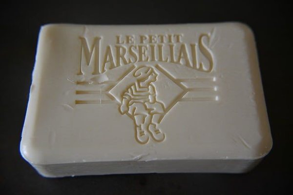 Le savon de Marseille : un trésor de tradition et de douceur pour votre peau